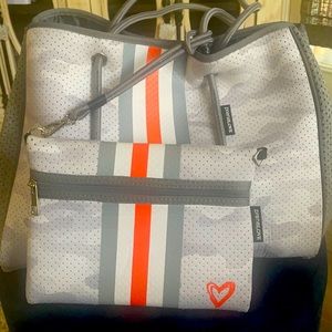 Prenelove large tote